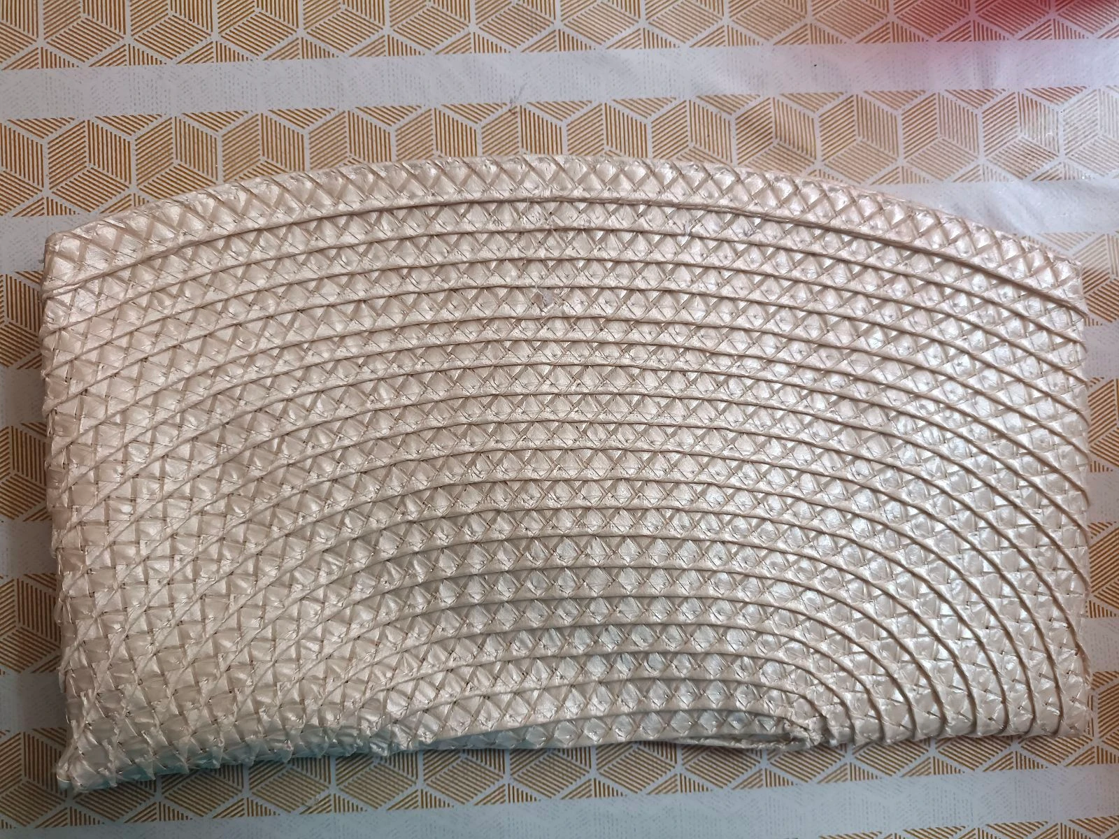 Unclosed purse, handmade yarn sunflower – photo 6
